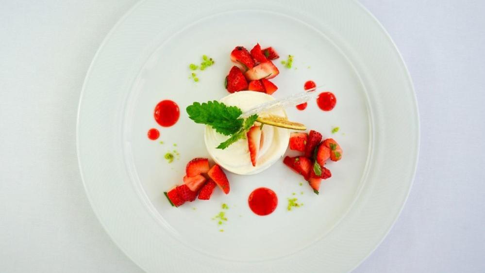 Le Mont-Vully - Hotel Restaurant Haut-Vully Екстер'єр фото