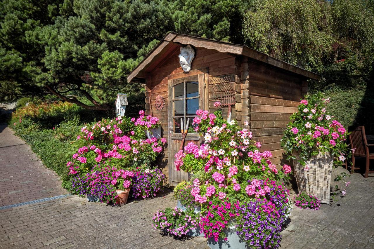 Le Mont-Vully - Hotel Restaurant Haut-Vully Екстер'єр фото